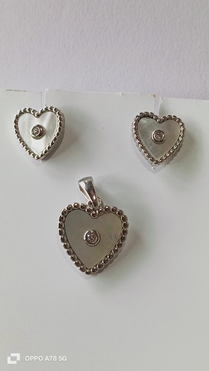 Earring with pendant. 92.5 silver with rhodium plating weight 5.250gm
