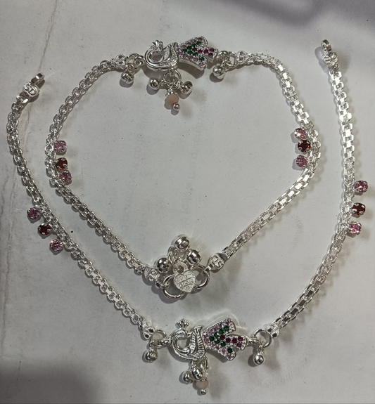 Silver payal peacock safe weight 28.400 gram