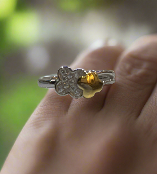 Ring for girls 92.5 silver with rhodium plating free size weight 2.470 gm