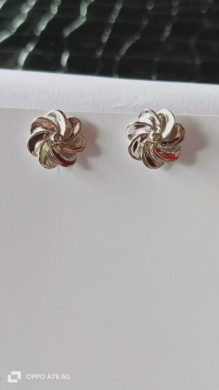 Earring 92.5 silver with rhodium plating weight 1.890gm