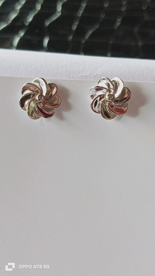 Earring 92.5 silver with rhodium plating weight 1.890gm