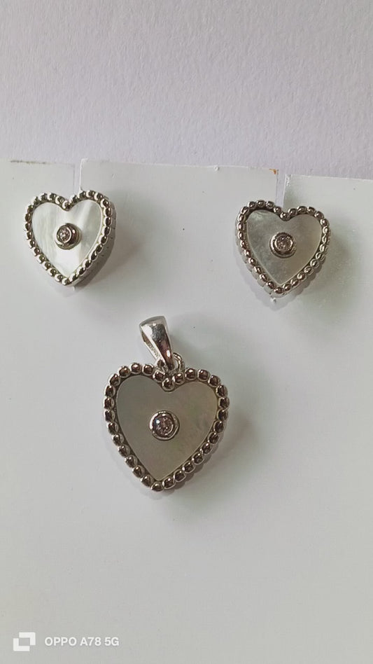 Earring with pendant.           92.5 silver with rhodium plating weight  5.250gm